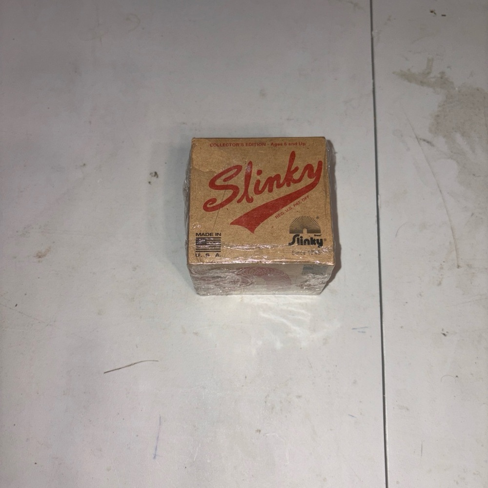 Vintage Collectors Edition Slinky Toy in Box